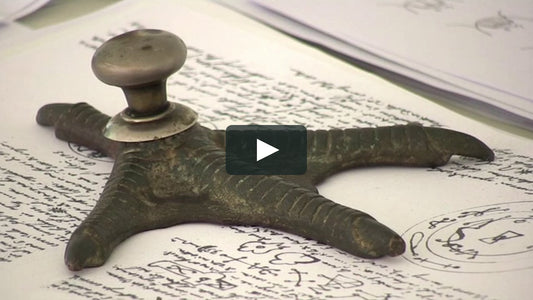 Enzo Mari: sixty paperweights
