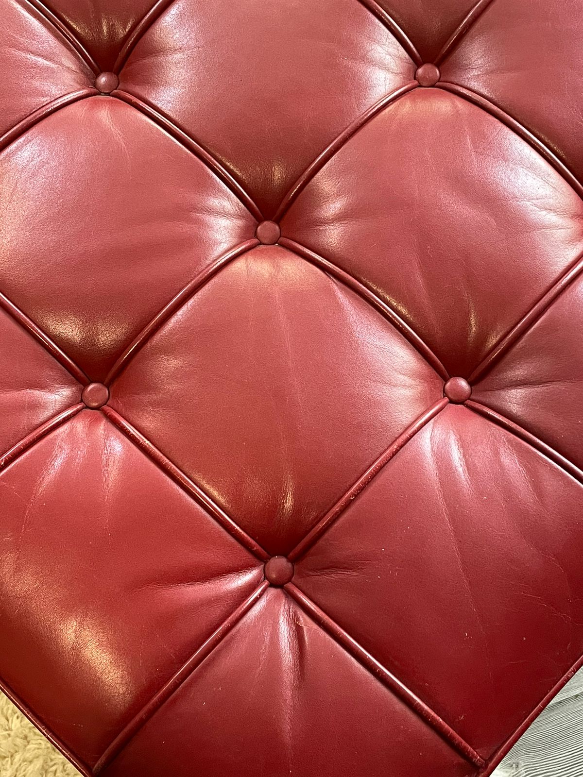Barcelona Couch Mies Van Der Rohe Knoll