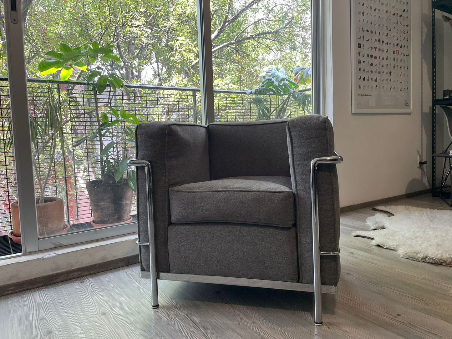 Lc2 Model Petit Cassina