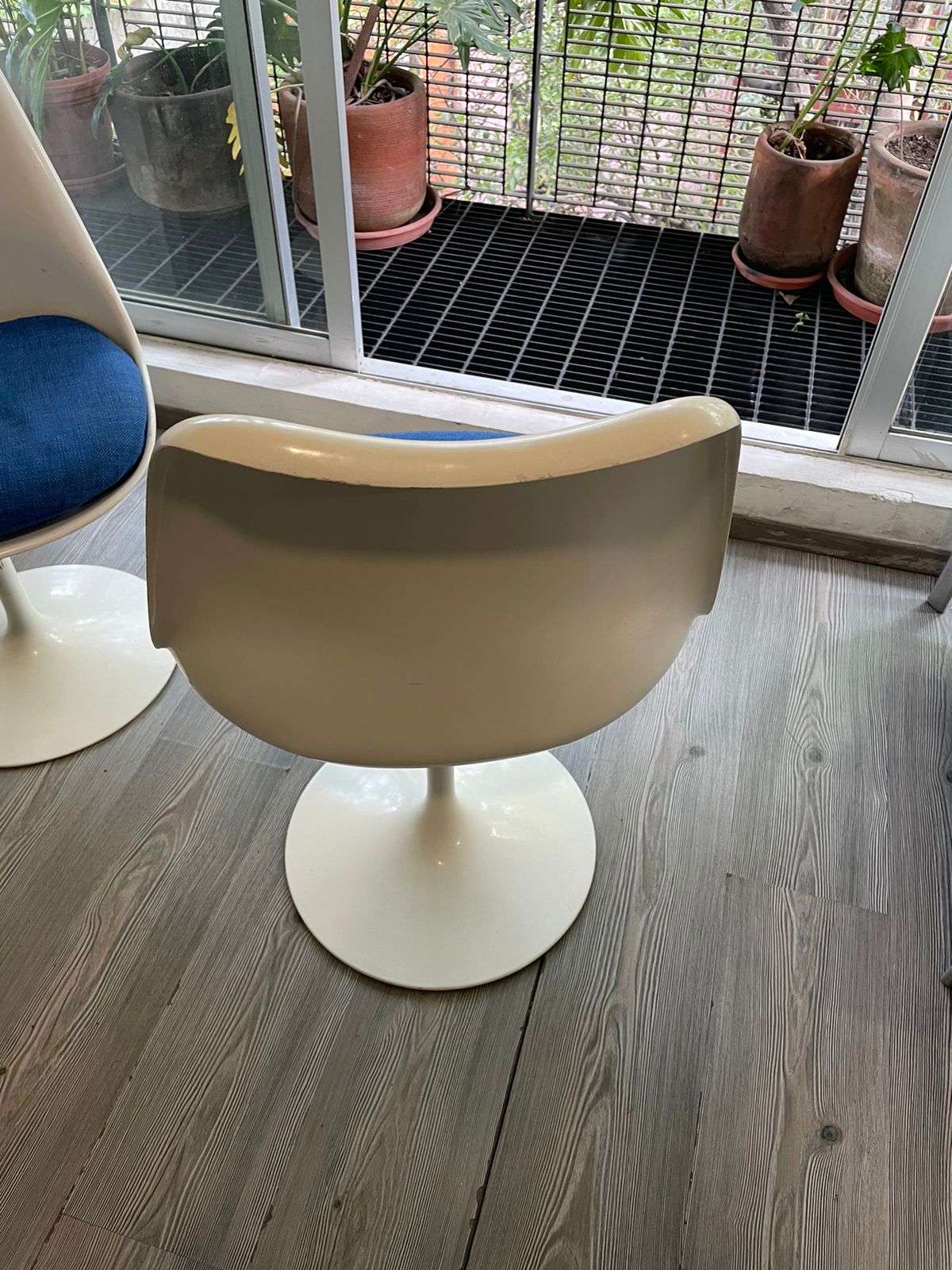 Tulip chair Knoll International