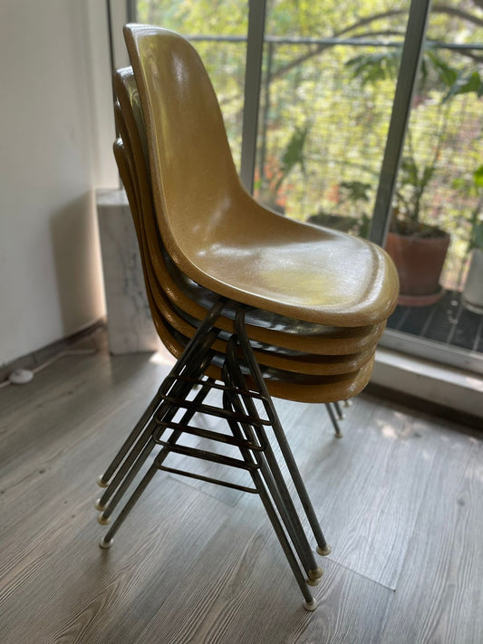 Eames DSS Stacking Chair Herman Miller