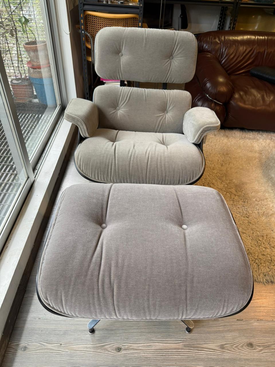 Eames Lounge & Ottoman Herman Miller