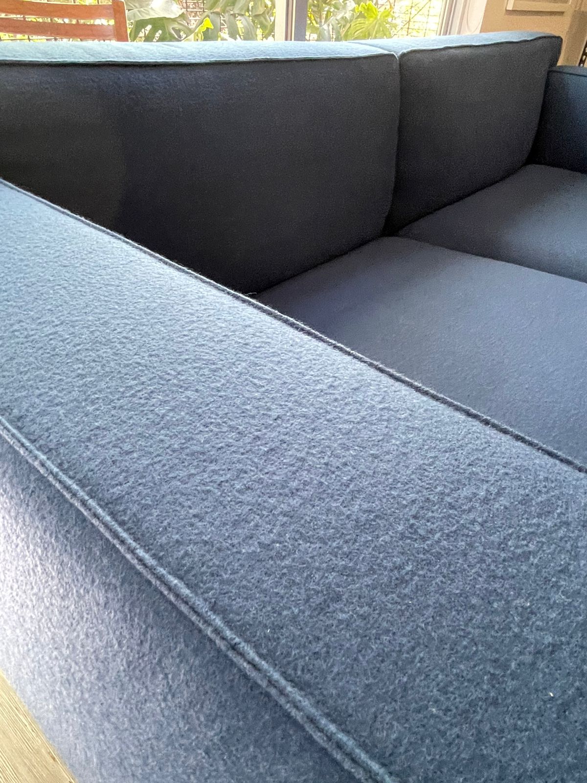 Sofa Barber & Osgerby Knoll Inc.