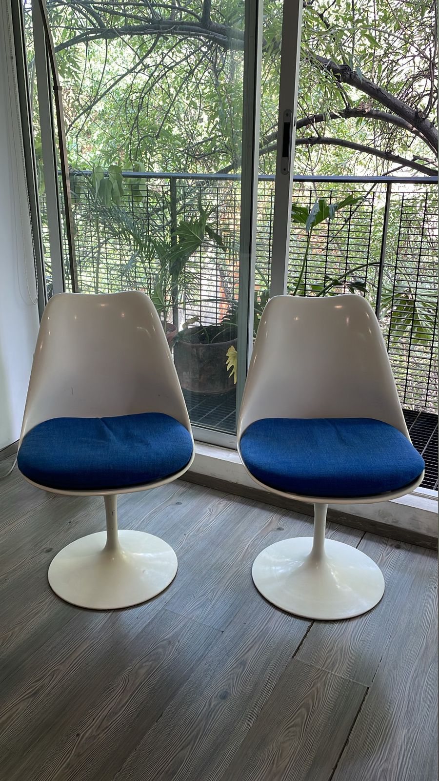 Tulip chair Knoll International