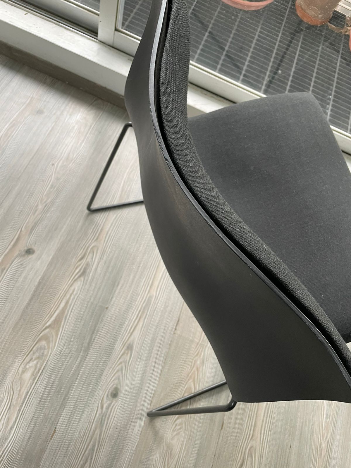 Handkerchief Chair Knoll