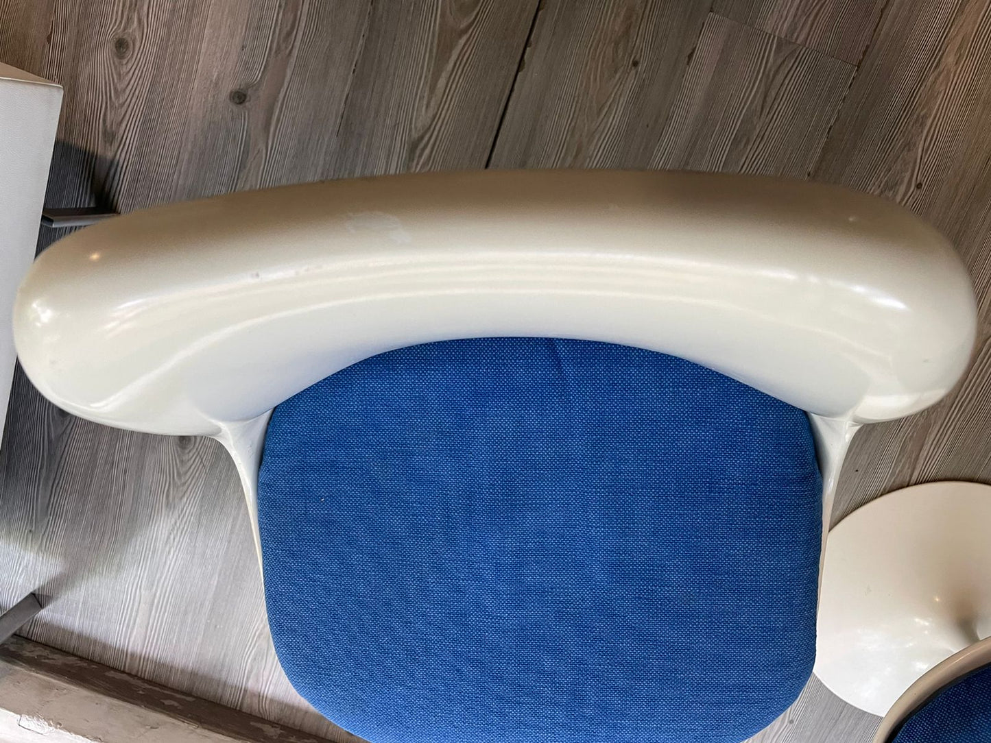 Tulip chair Knoll International