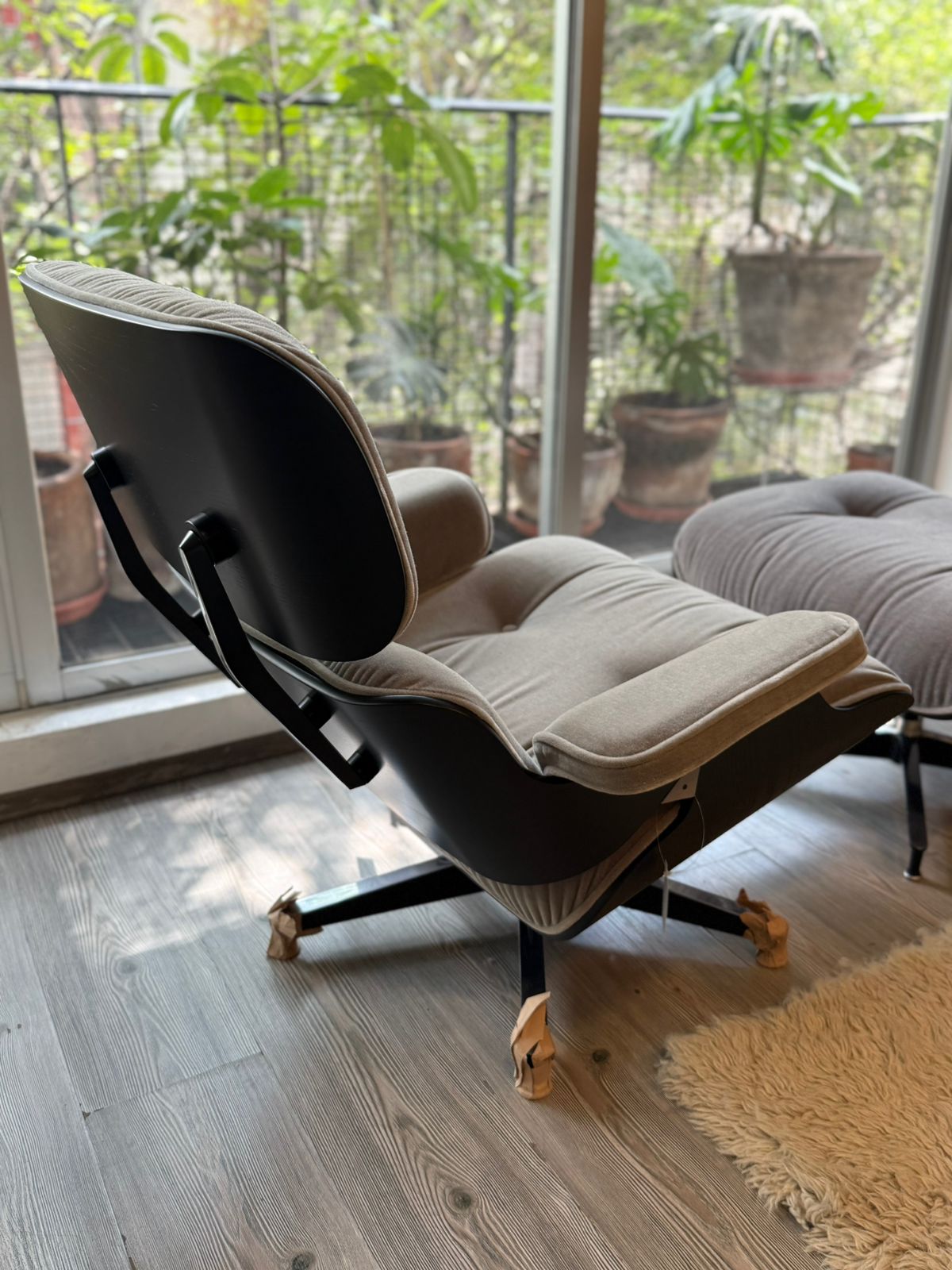Eames Lounge & Ottoman Herman Miller