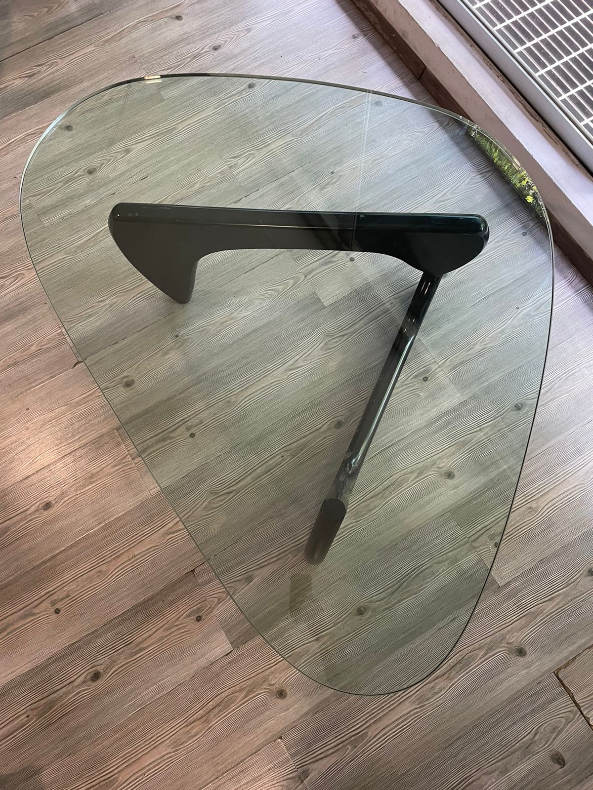Noguchi Table Herman Miller