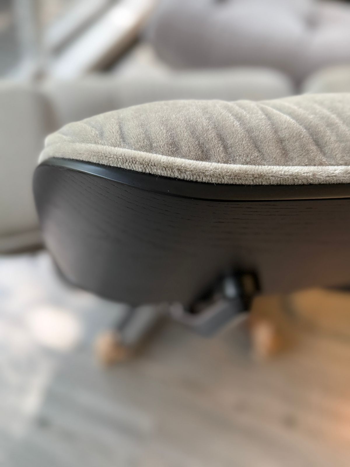 Eames Lounge & Ottoman Herman Miller
