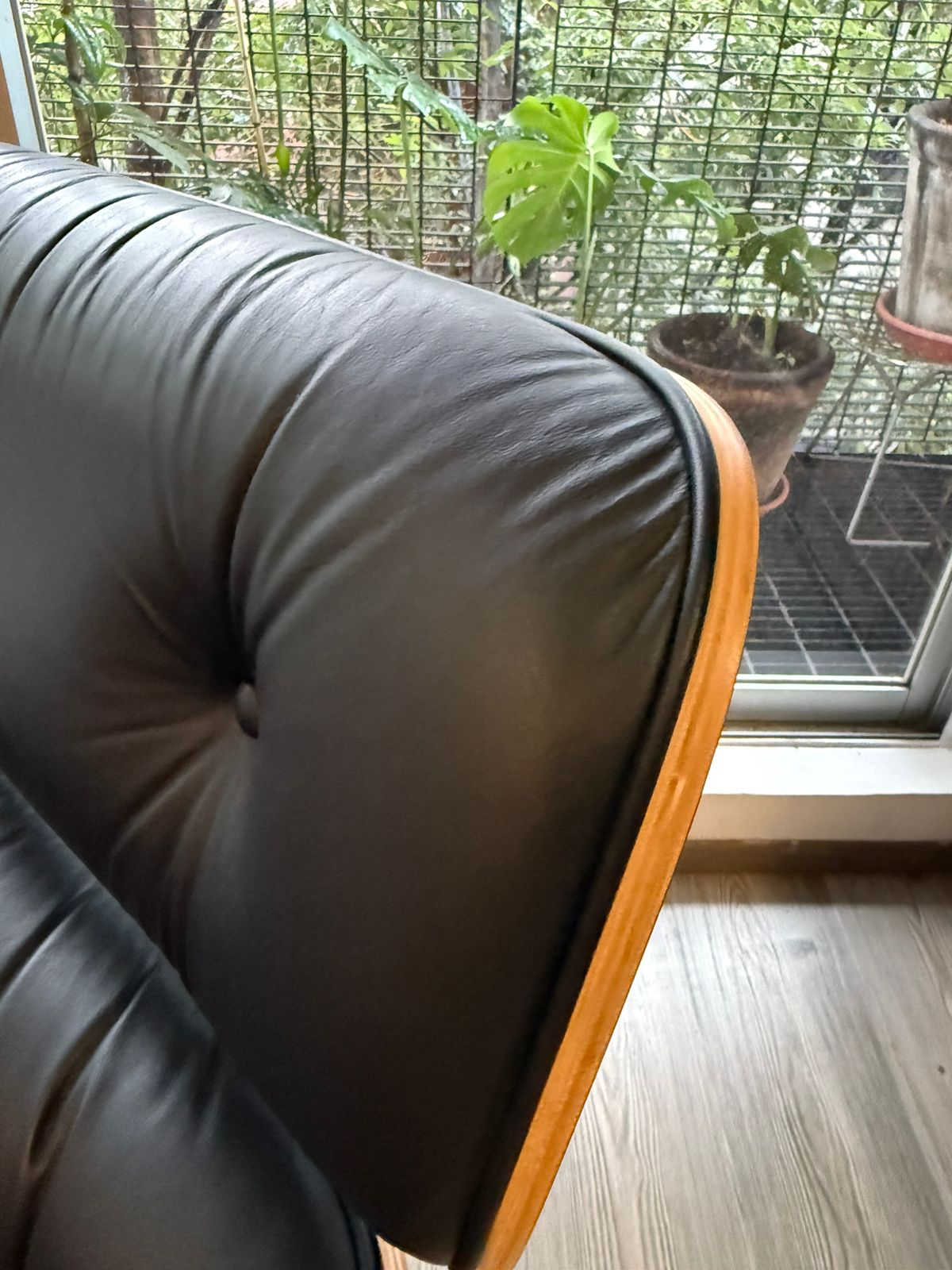 Eames Lounge & Ottoman Herman Miller