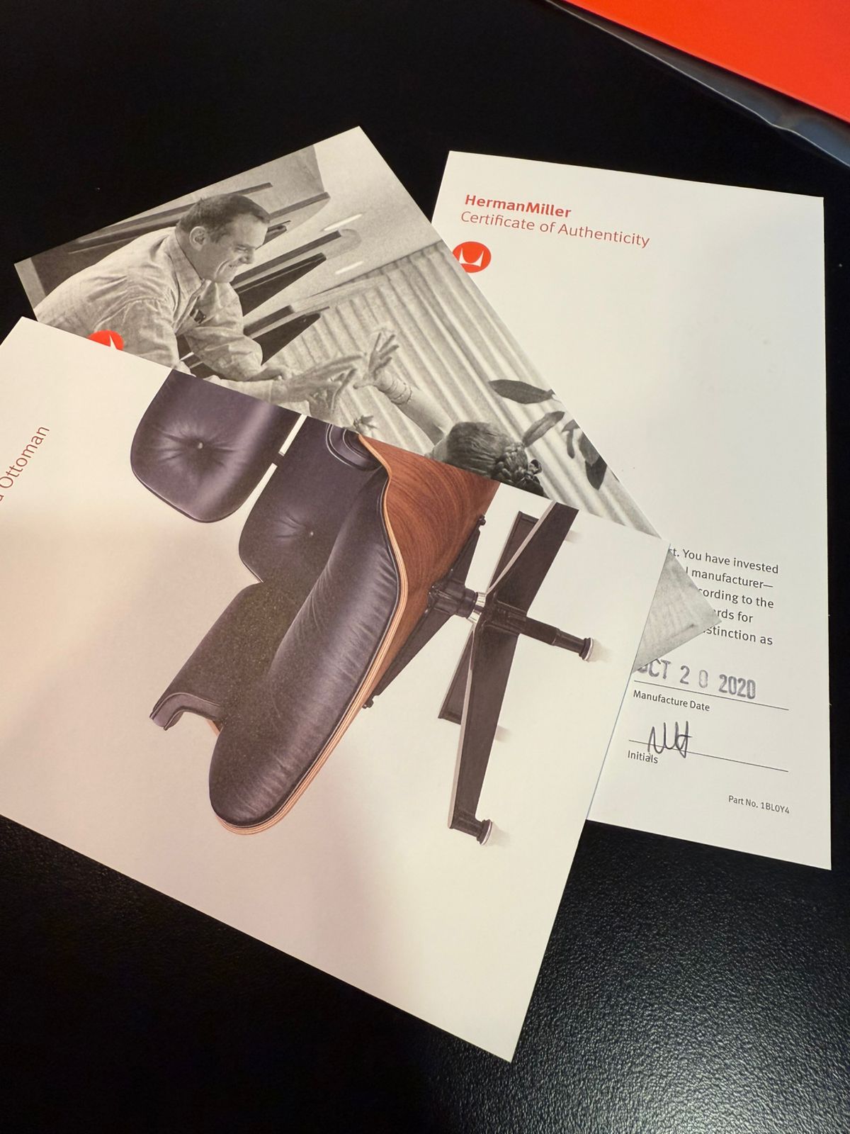 Eames Lounge & Ottoman Herman Miller