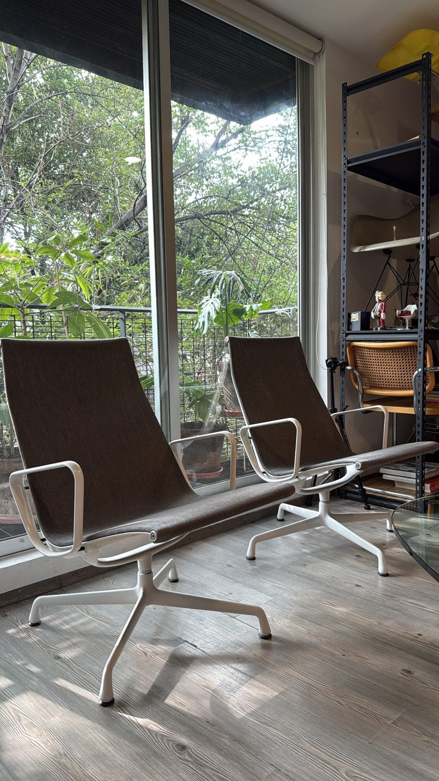 Eames Aluminum Group Lounge Chair Outdoor Herman Miller