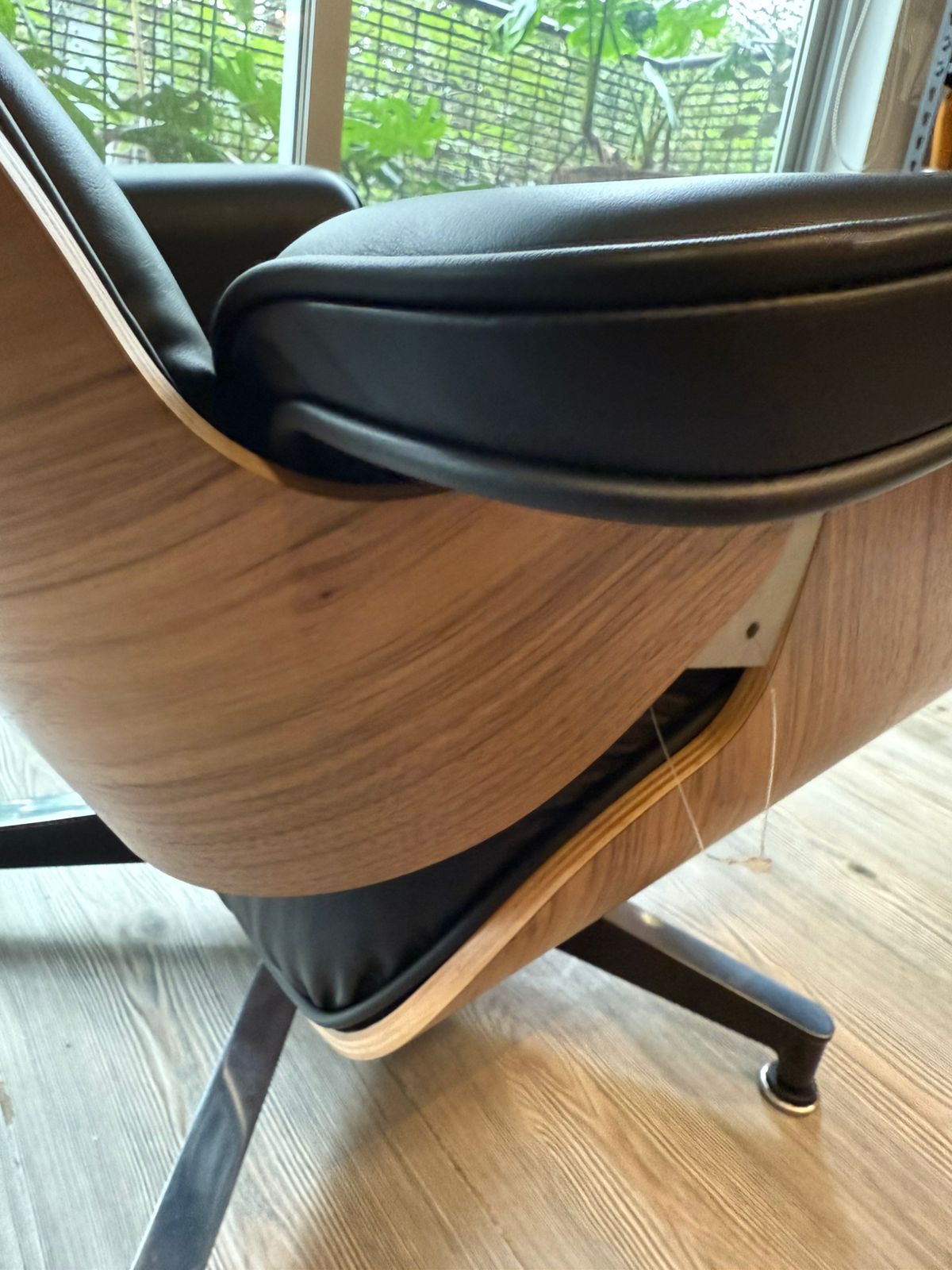 Eames Lounge & Ottoman. Herman Miller