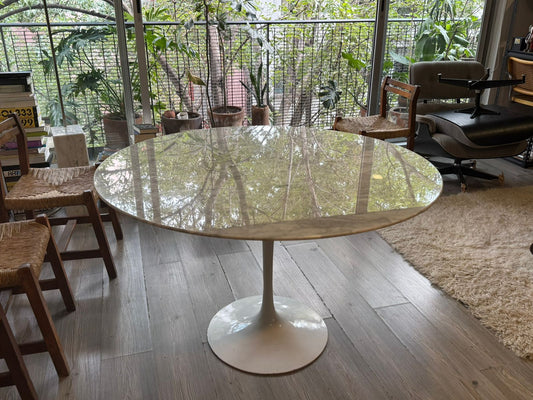 Saarinen Dining Table Round Replica