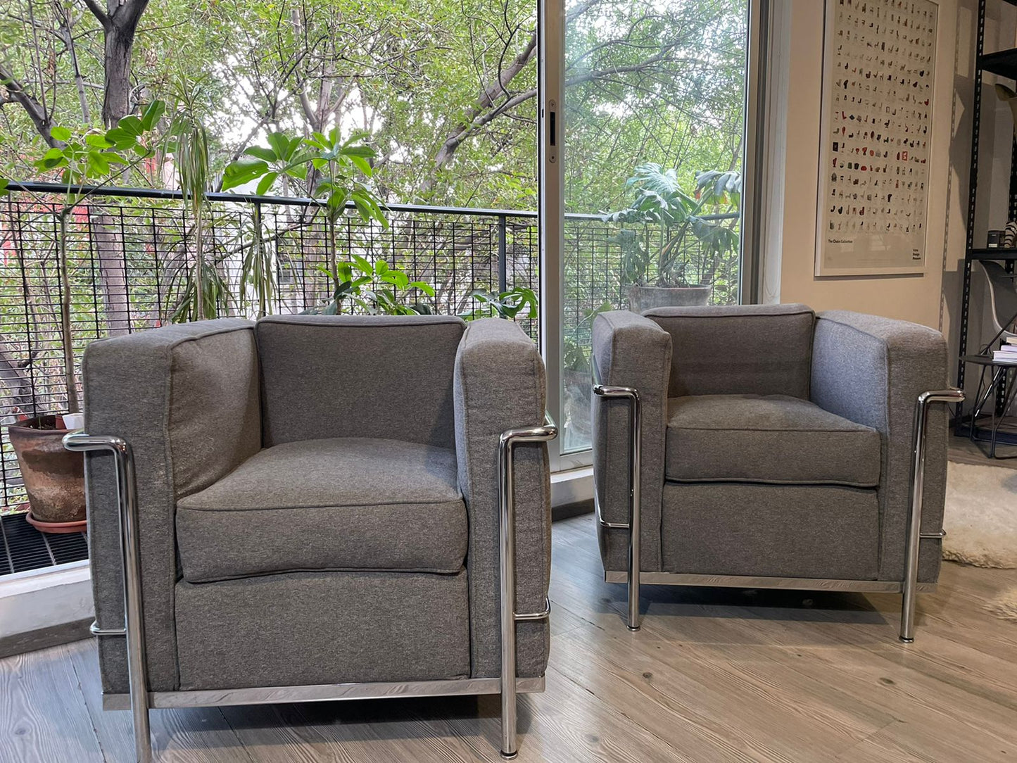 Lc2 Model Petit Cassina