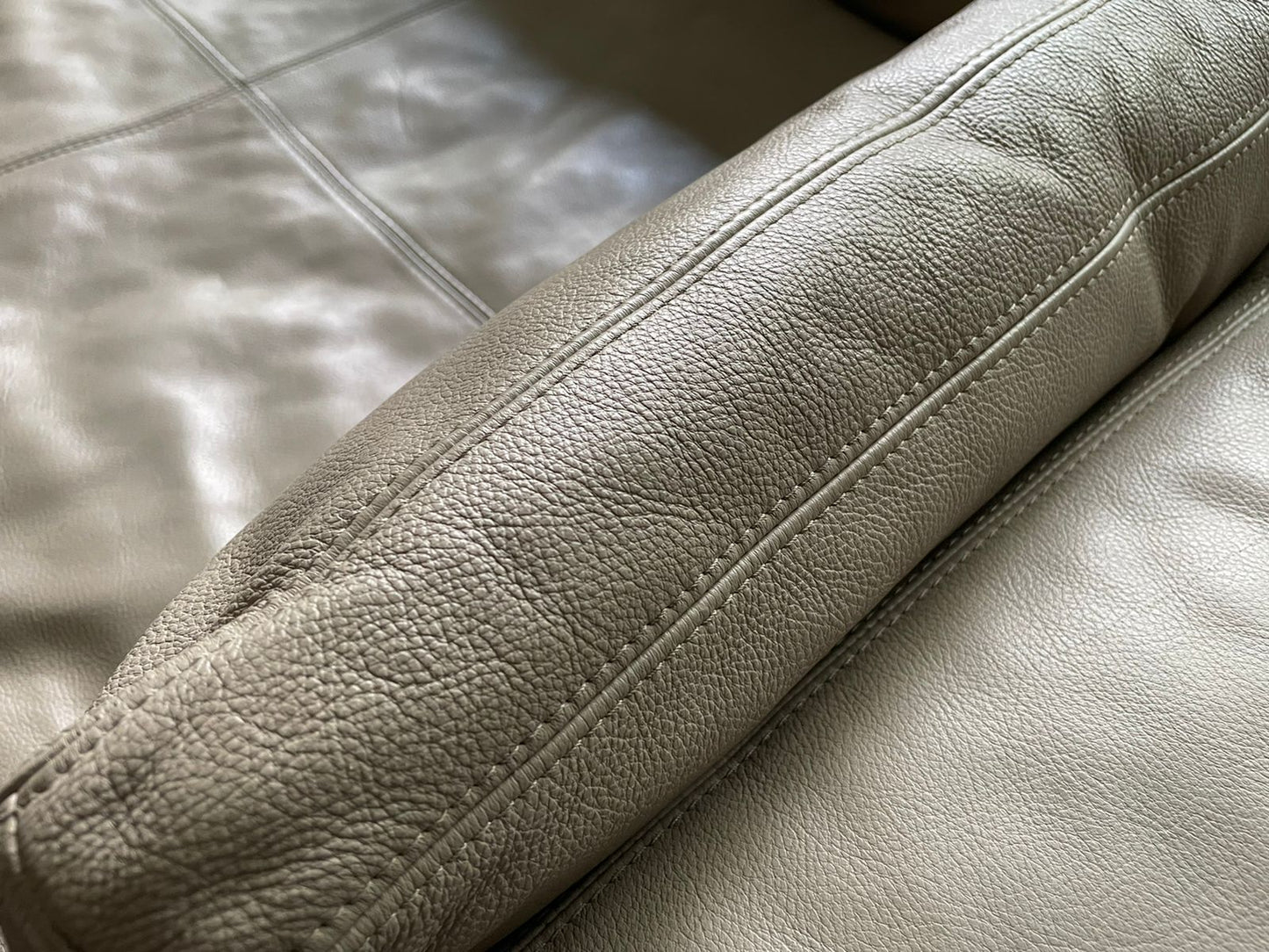 Sofa - two seat Jasper Morrison Vitra
