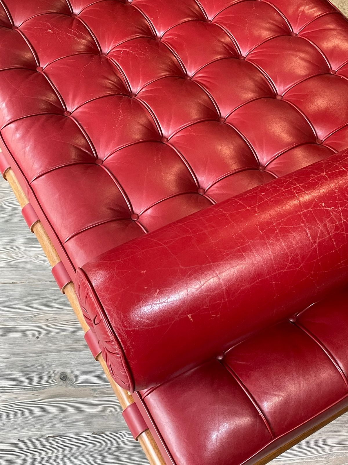 Barcelona Couch Mies Van Der Rohe Knoll