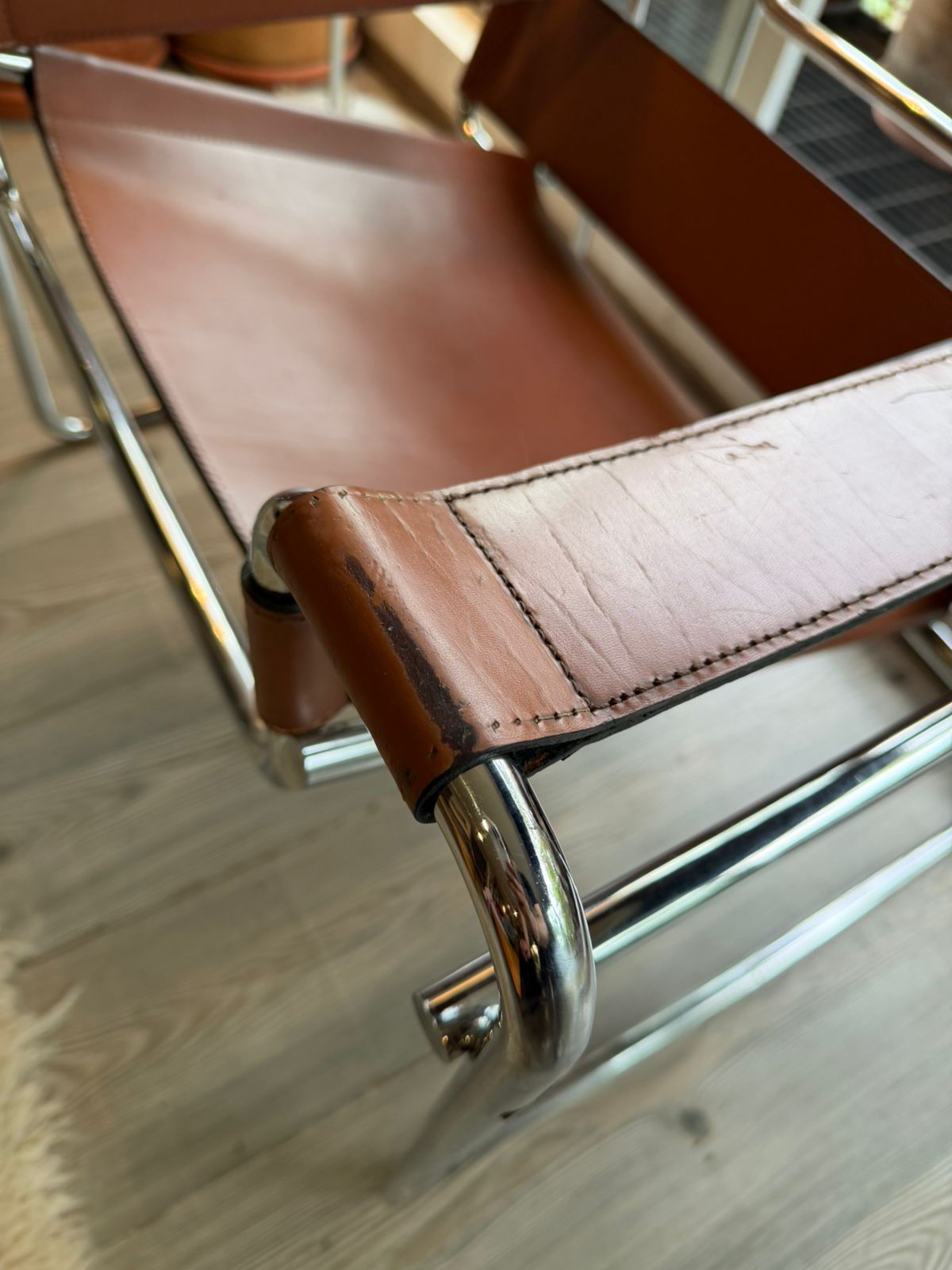 Wassily Chair Knoll