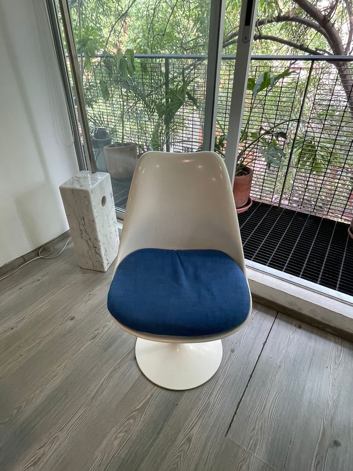 Tulip chair Knoll International
