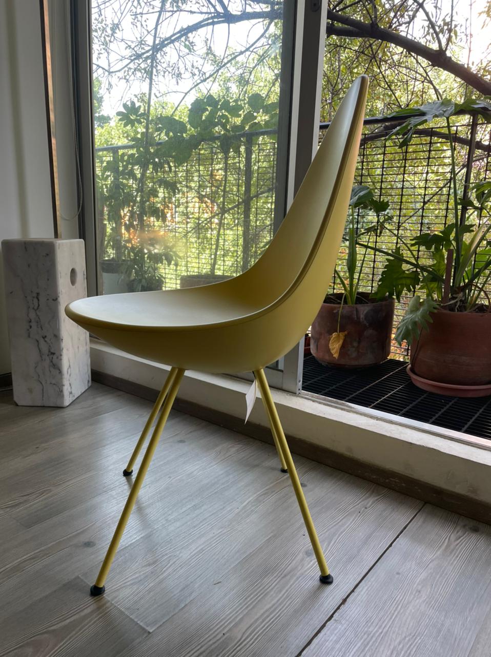 Drop Silla Republic Fritz Hansen Arne Jacobsen