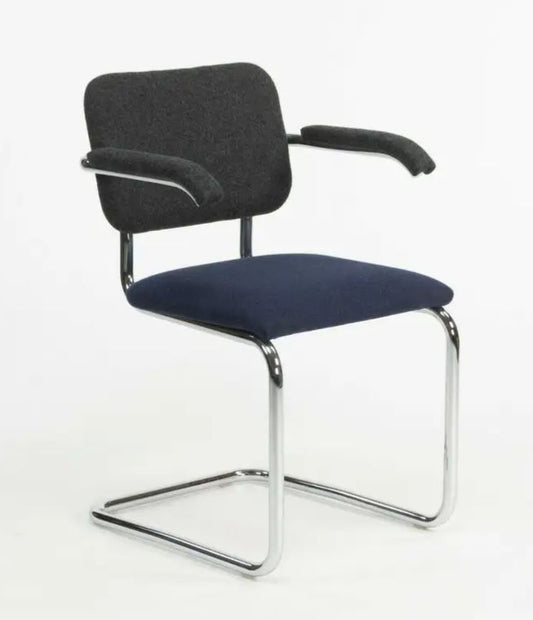 Cesca Chair Model B32 Knoll Studio