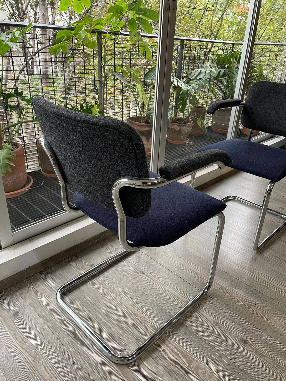 Cesca Chair Model B32 Knoll Studio