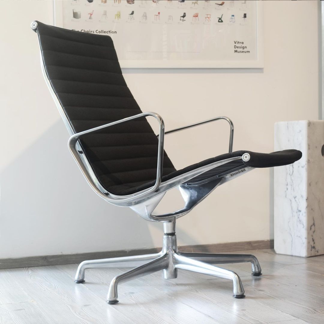EA 116 Eames Lounge Chair - Herman Miller