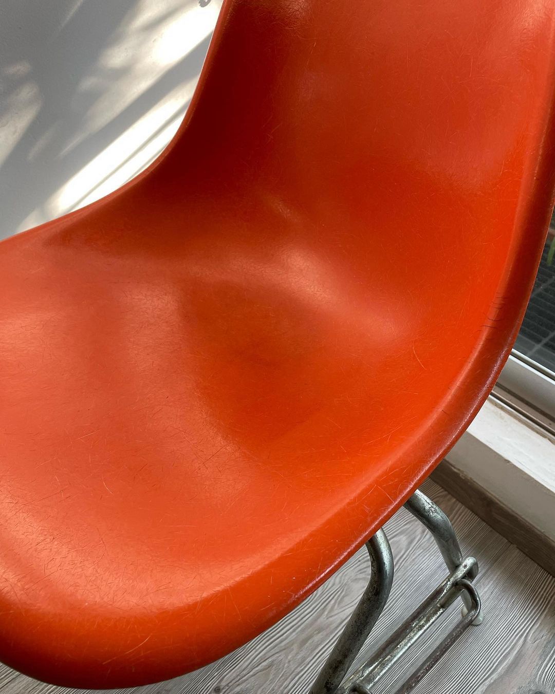 Eames DSS - Herman Miller