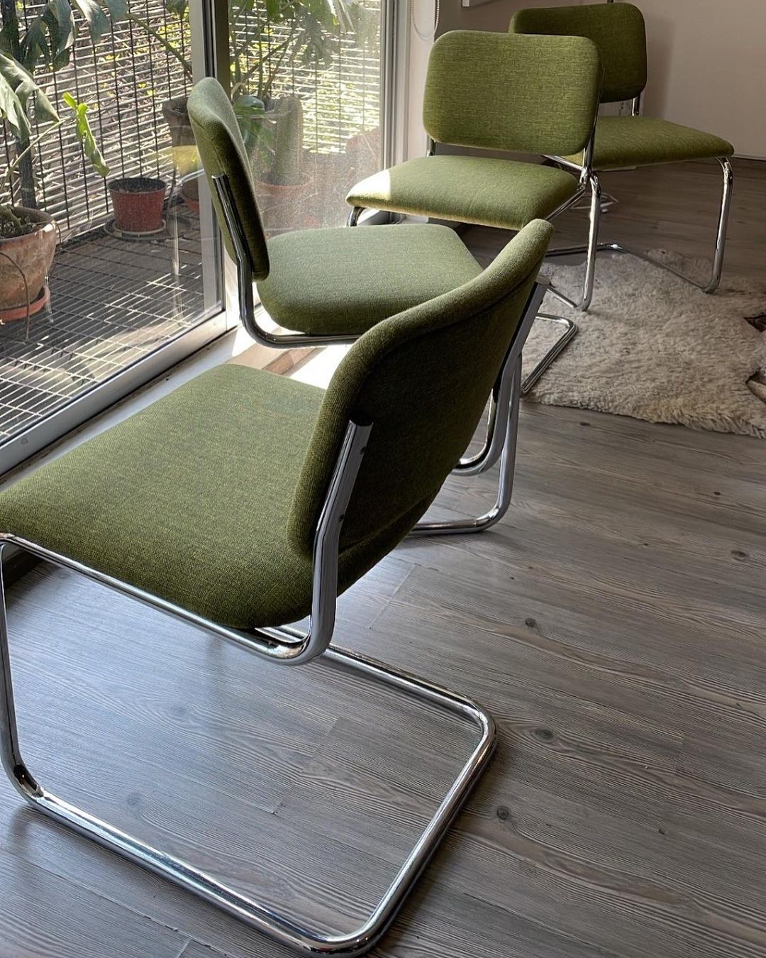 Silla Cesca (Armless) Modelo B32 - Knoll