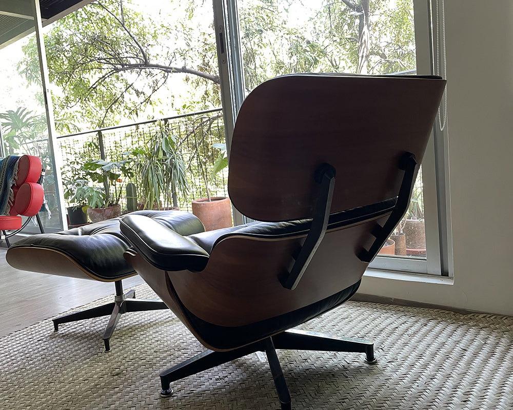 Eames Lounge Chair & Ottoman - Herman Miller
