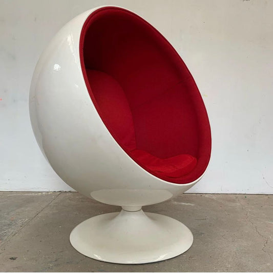 Ball Chair - Eero Aarnio