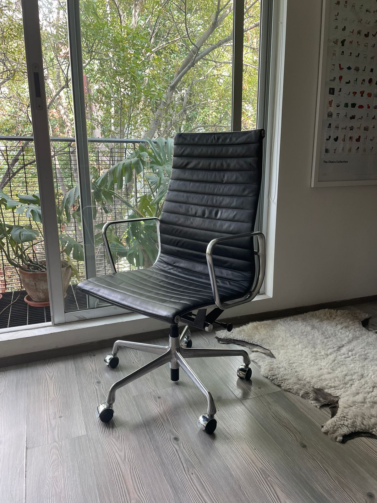 Eames Aluminium Group EA 119 - Herman Miller