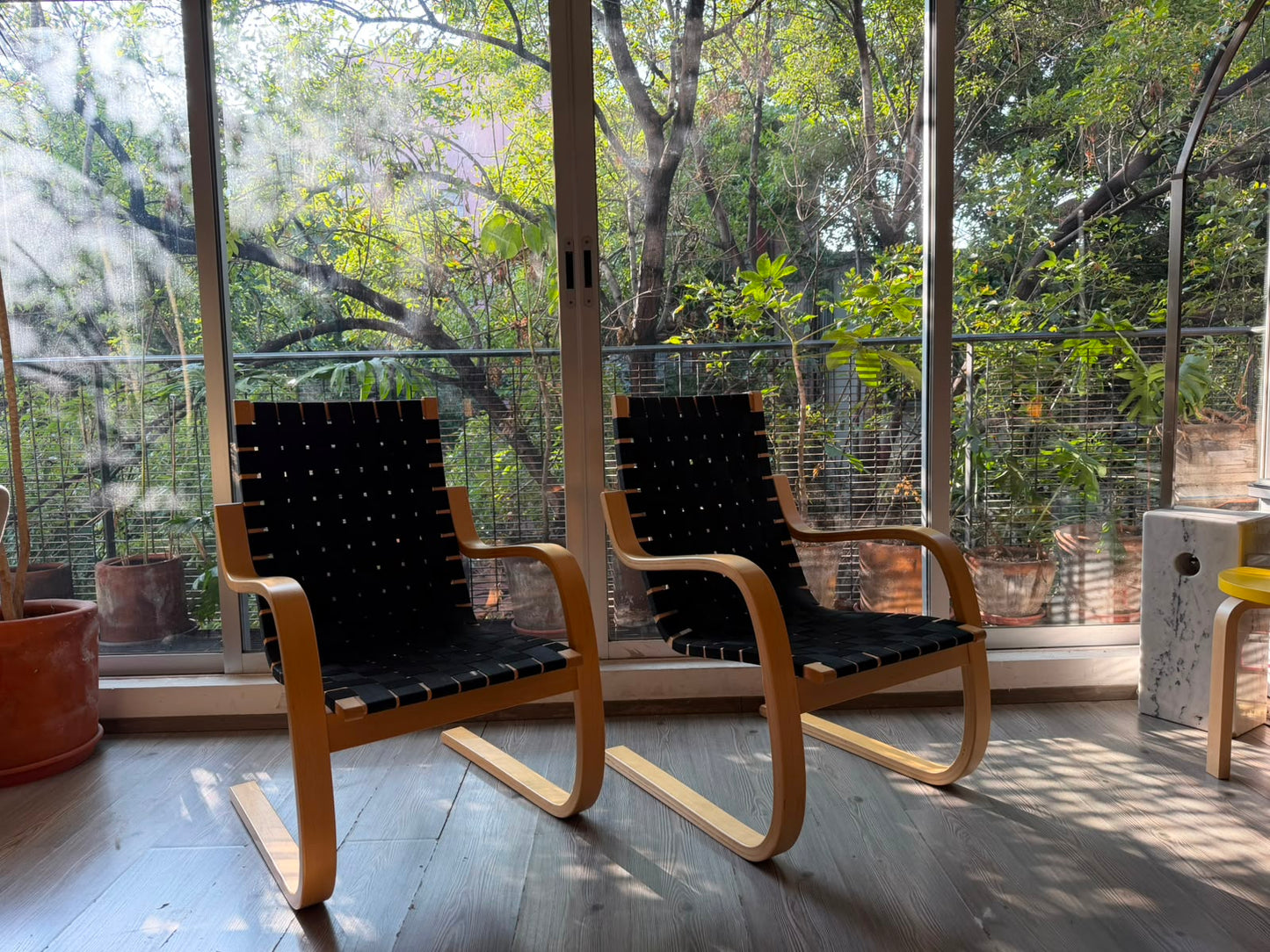 Armchair 405       Artek