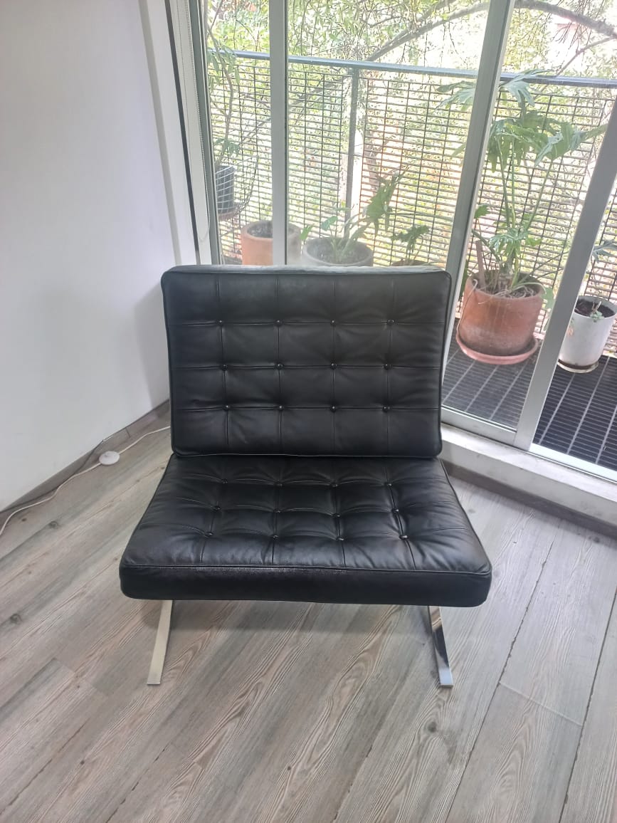 Silla Barcelona  ( MR90)                  Replica