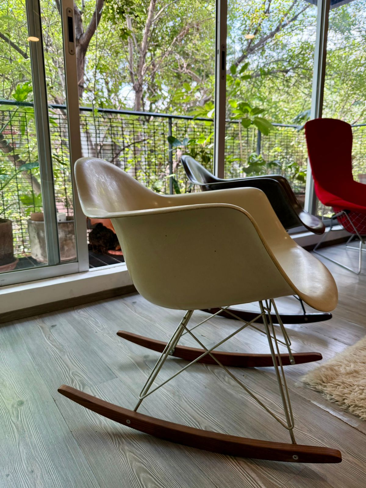 Eames RAR Rocking Armchair Rod - Charles y Ray Eames