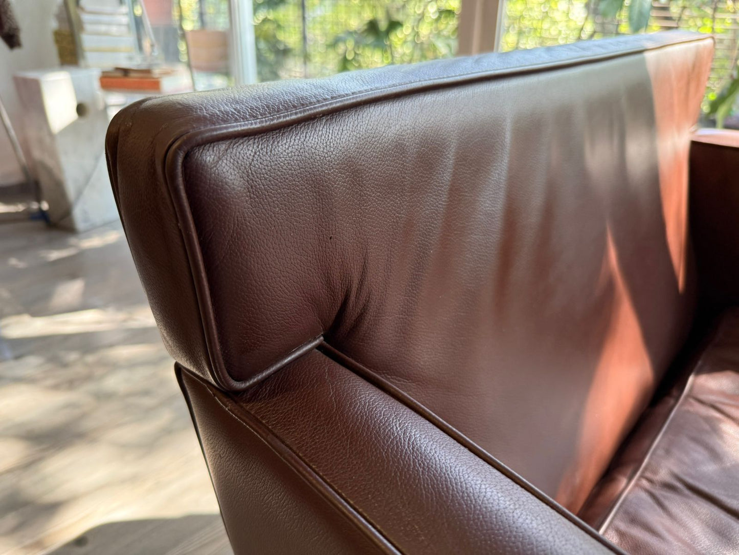 Sofa Krefeld Lounge Chair          Knoll