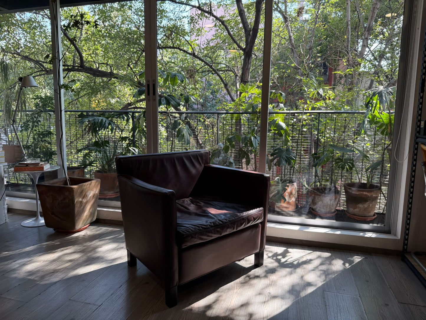 Sofa Krefeld Lounge Chair          Knoll