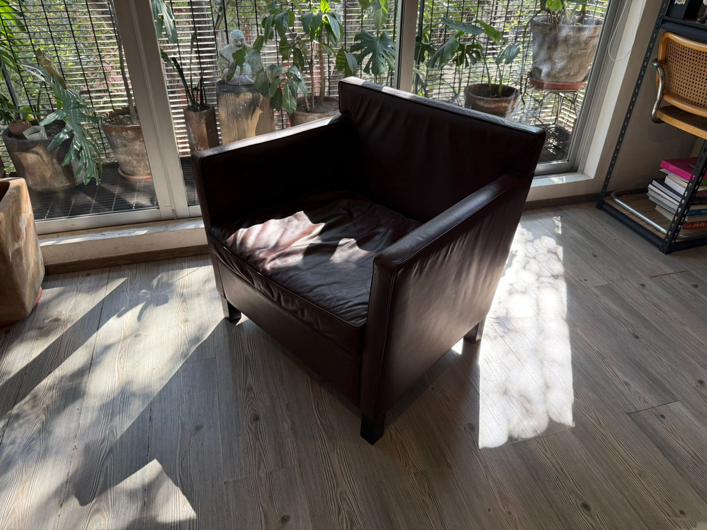 Sofa Krefeld Lounge Chair          Knoll