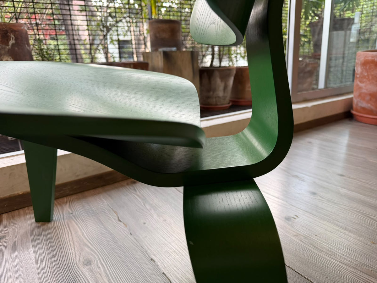 Eames LCW     Collab Herman Miller X HAY