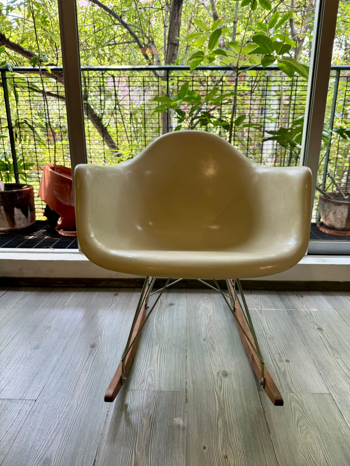 Eames RAR Rocking Armchair Rod - Charles y Ray Eames