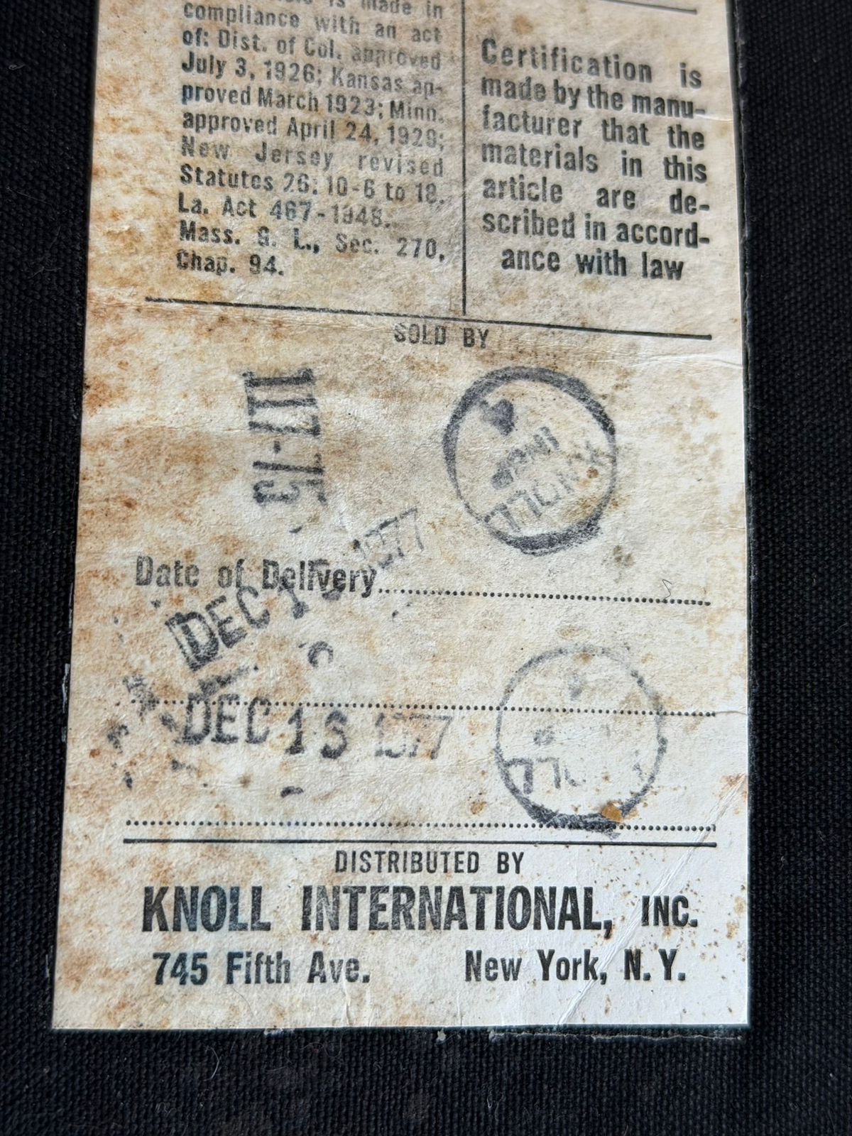 Pollock Arm chair      Knoll