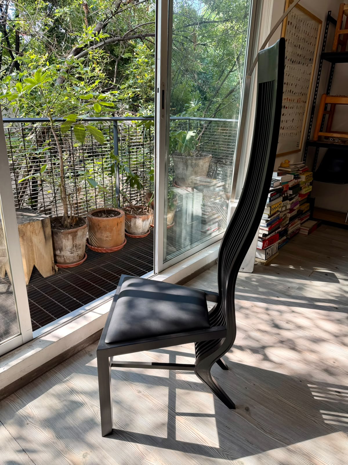 Marilyn Chair