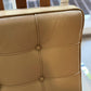 Par de Sillones Barcelona        Knoll Studio