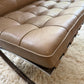 Par de Sillones Barcelona        Knoll Studio