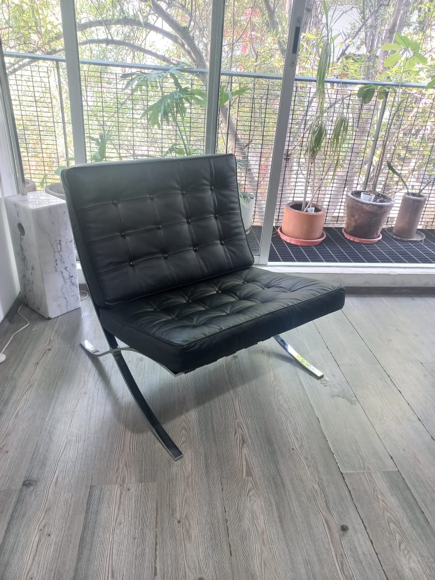 Silla Barcelona  ( MR90)                  Replica