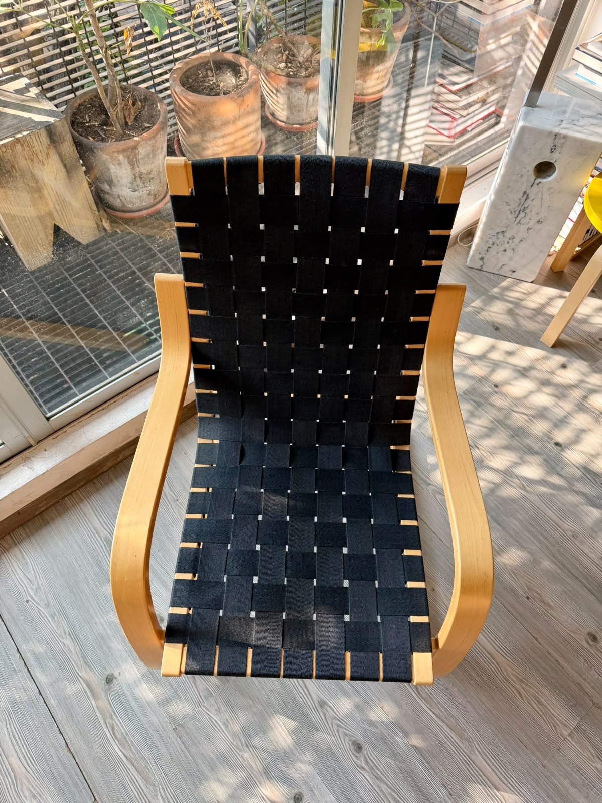 Armchair 405       Artek