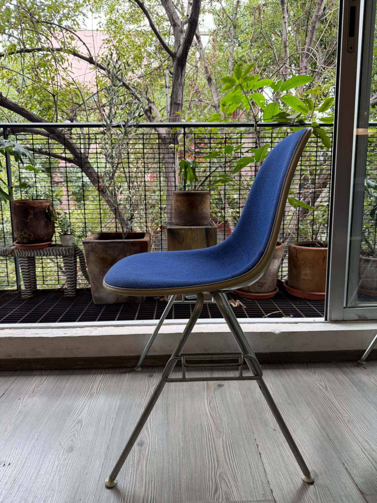 Eames DSS     Herman Miller