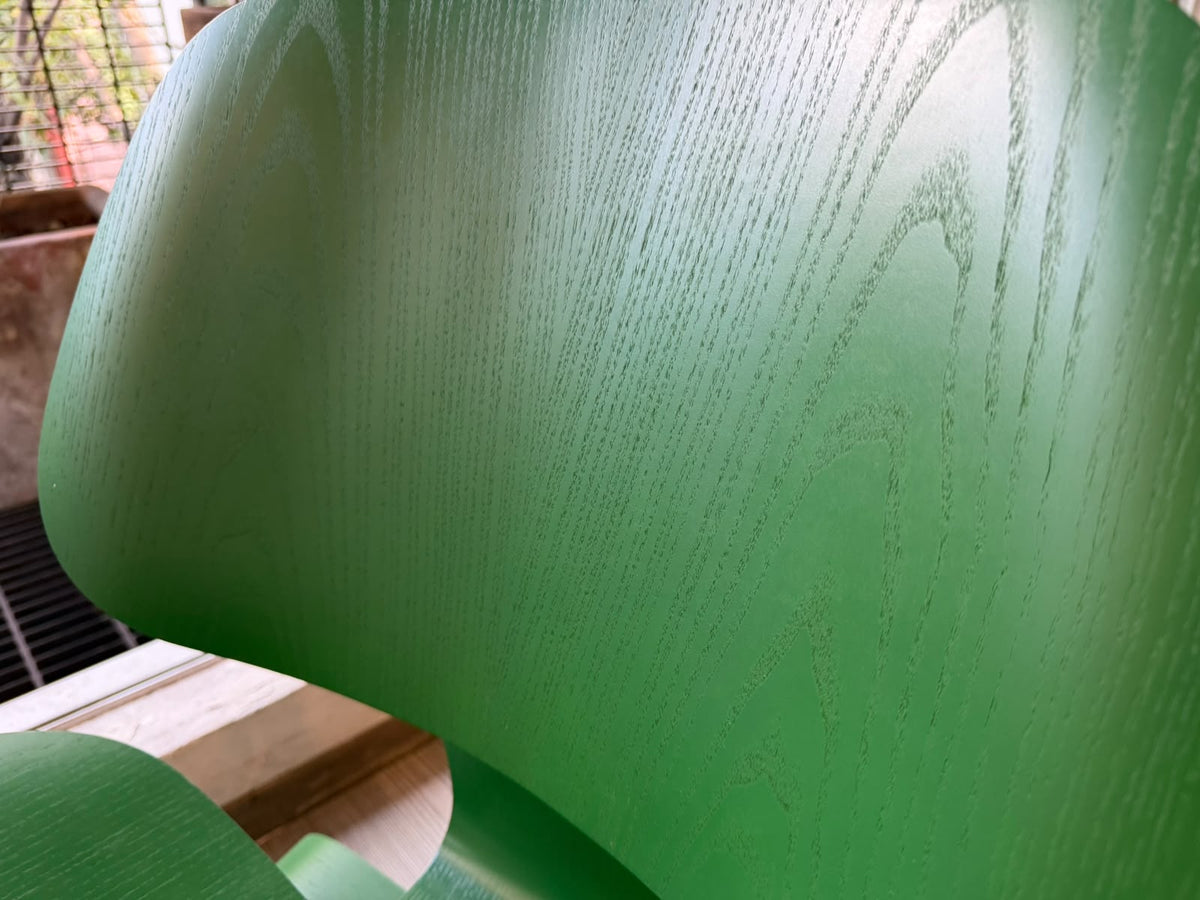 Eames LCW     Collab Herman Miller X HAY