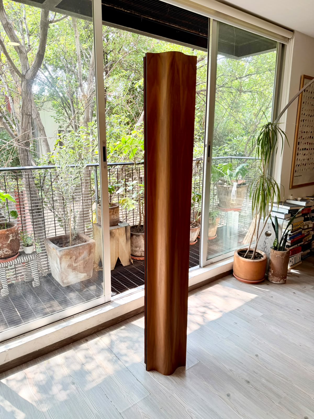 Eames FSW( Folding Screen Wood)         Herman Miller