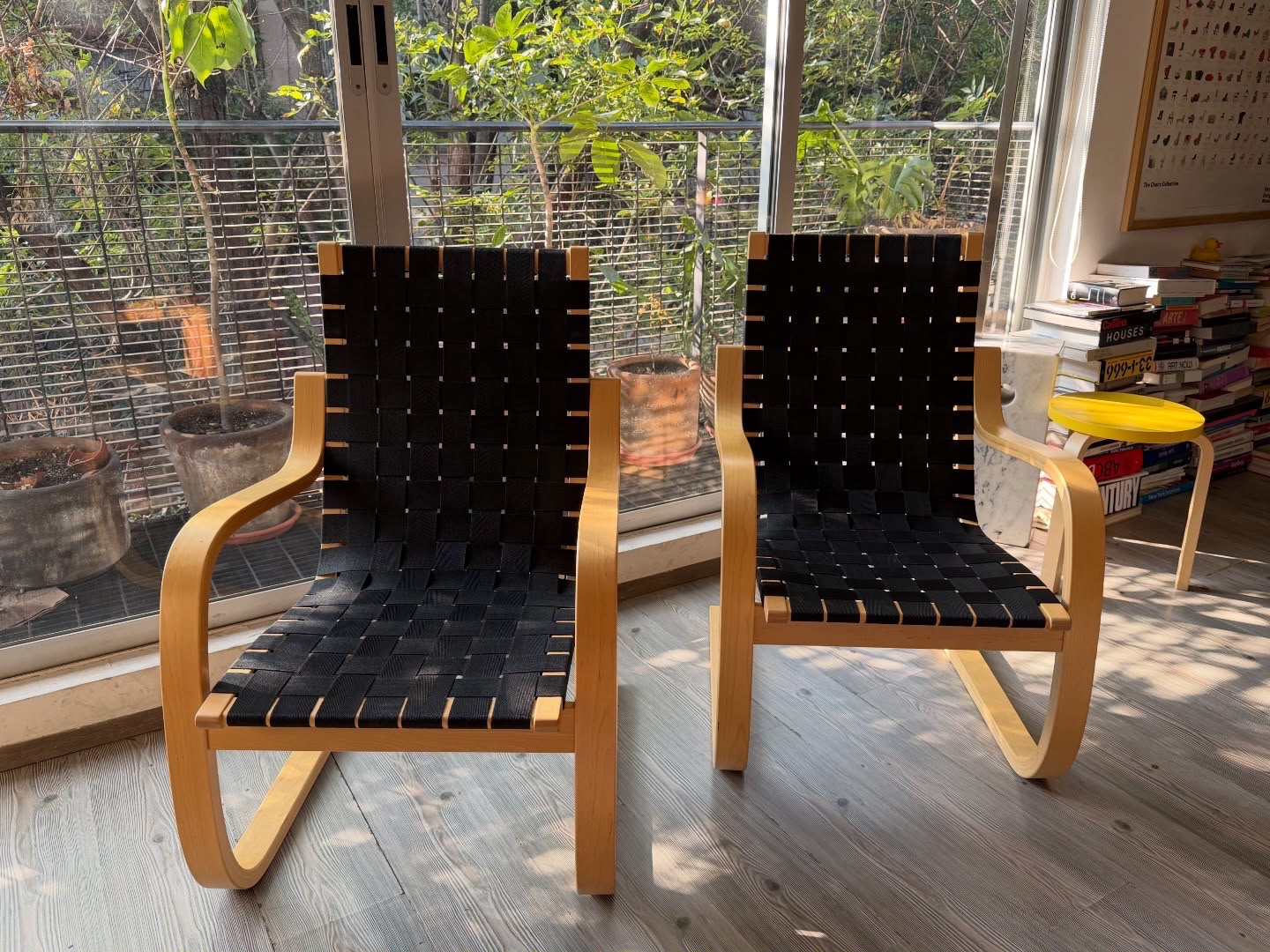 Armchair 405       Artek